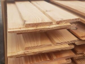 Bardage mélèze 21x125 en 4 m aspect claire-voie – Image 2